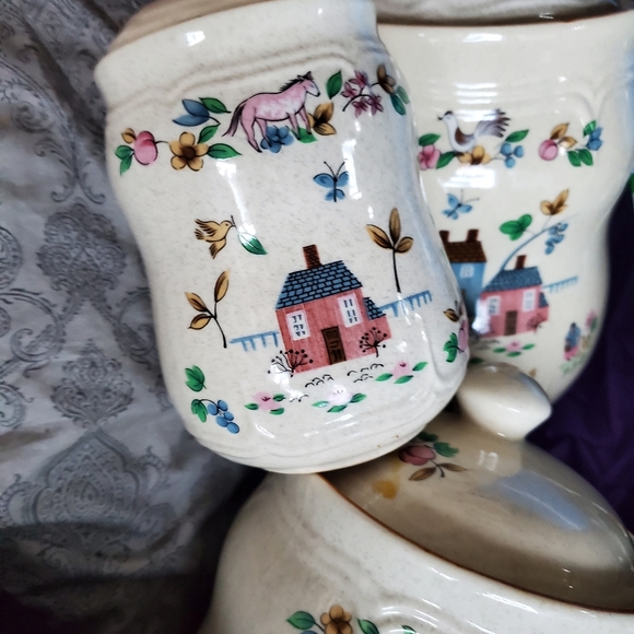 Made in Thailand 3 sugar jars. Very nice - Picture 4 of 4